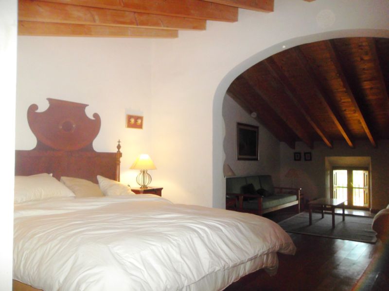 Grosser Gutshof mit Pool und Platz bis zu 10 Personen bei Porreres --- F 28 FZ