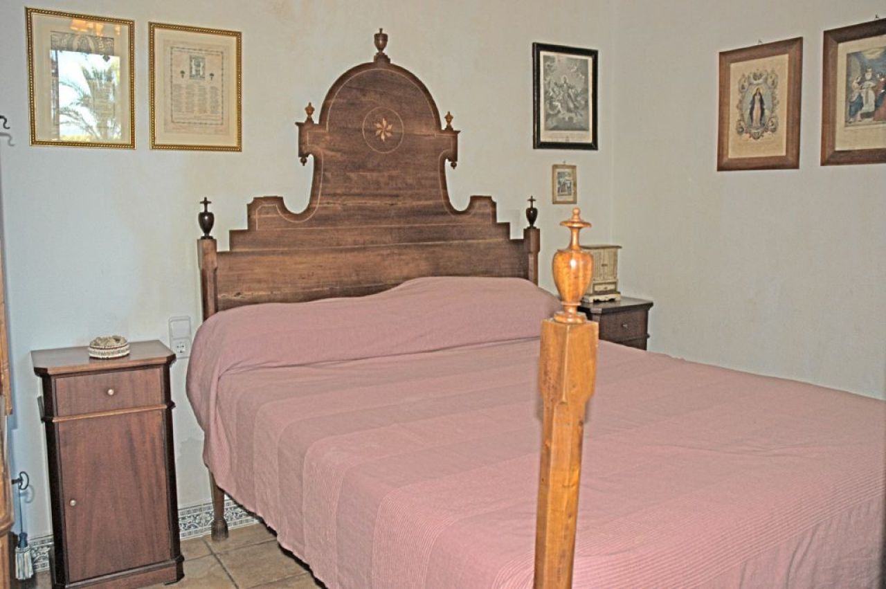 Grosser Gutshof mit Pool und Platz bis zu 10 Personen bei Porreres --- F 28 FZ