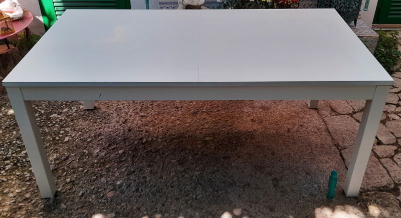 Mesa grande Ikea Bjursta