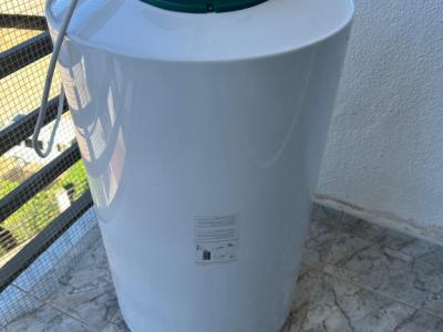 Grosser Wasserboiler zu verschenken