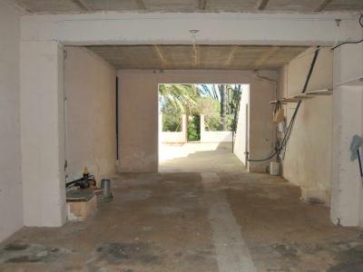 Grosses Apartment mit Garten, Terrasse und Garage in Santanyi --- AP 149