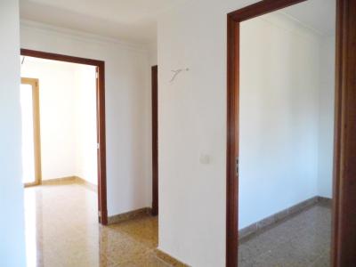 Grosses Apartment mit Garten, Terrasse und Garage in Santanyi --- AP 149