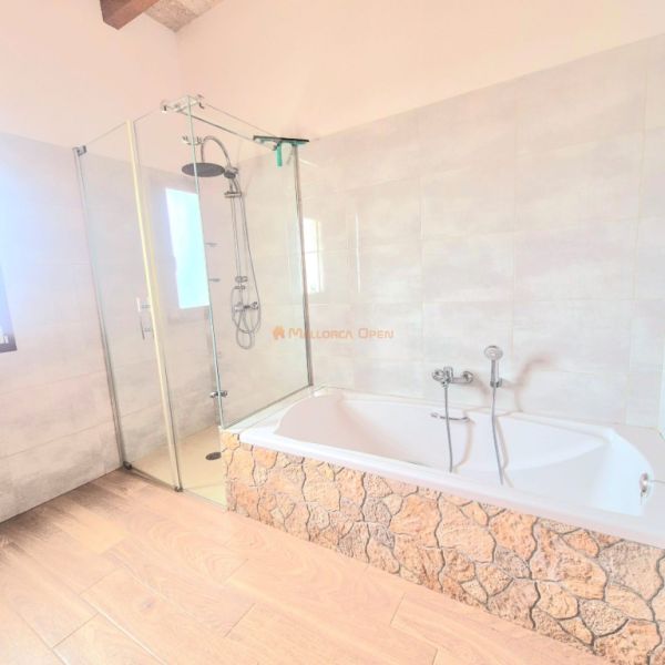 Großes Haus mit Pool und Garage in der Nähe von Porreres und Campos zu vermieten