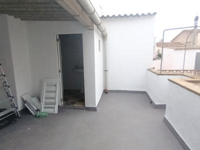 Grosses,saniertes Apartment mit Terrasse und AC in Zentrumsnähe - Santanyi -- AP 05