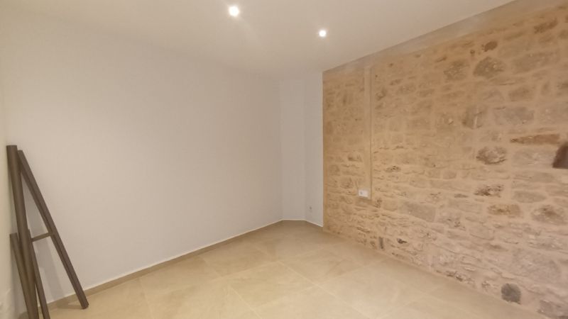 Grosses,saniertes Apartment mit Terrasse und AC in Zentrumsnähe - Santanyi -- AP 05