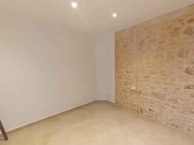 Grosses,saniertes Apartment mit Terrasse und AC in Zentrumsnähe - Santanyi -- AP 05