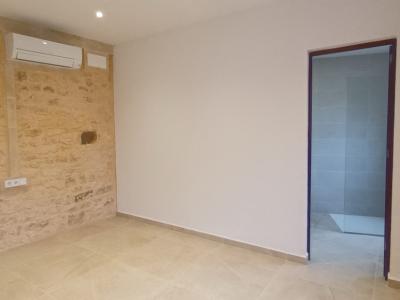 Grosses,saniertes Apartment mit Terrasse und AC in Zentrumsnähe - Santanyi -- AP 05