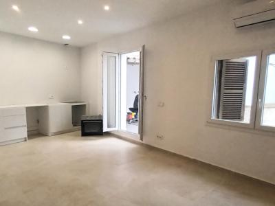 Grosses,saniertes Apartment mit Terrasse und AC in Zentrumsnähe - Santanyi -- AP 05