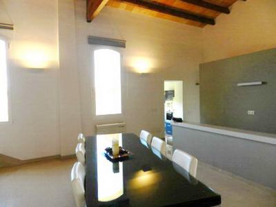 Large and elegant two-storey apartment with pool and garden - AP 108