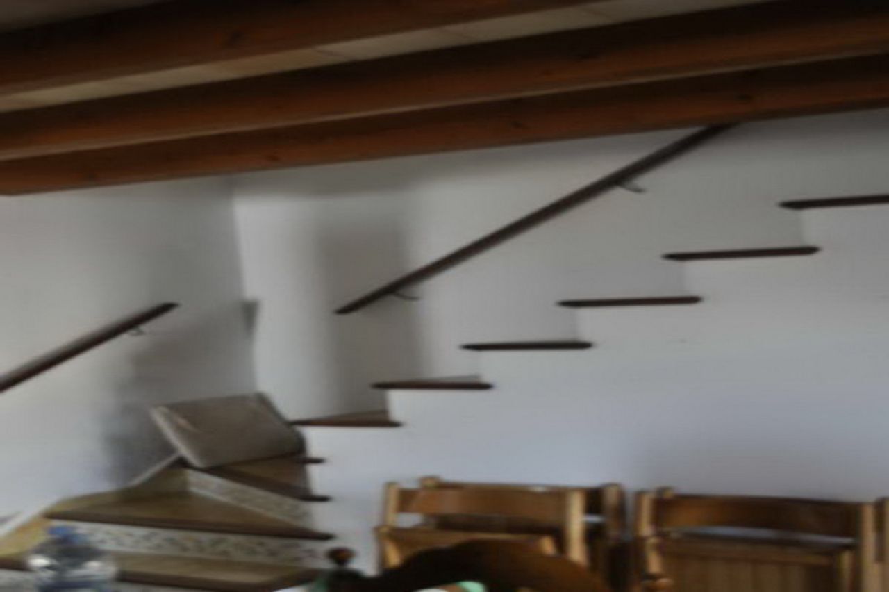 Grosses und unmöbl. 2 Etagendorfhaus mit Innenhof und Gartenanteil in Alqueria Blanca --- DH 114