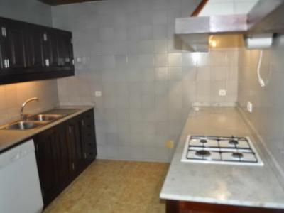 Grosses und unmöbl. 2 Etagendorfhaus mit Innenhof und Gartenanteil in Alqueria Blanca --- DH 114