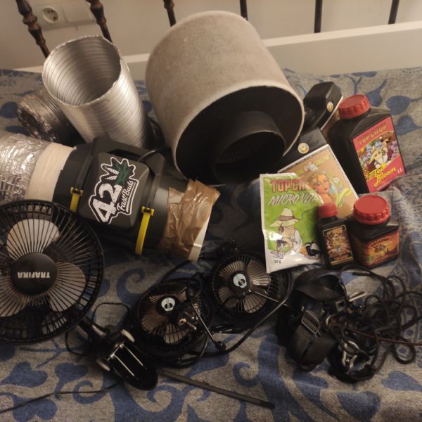 Grow tent incl. equipment