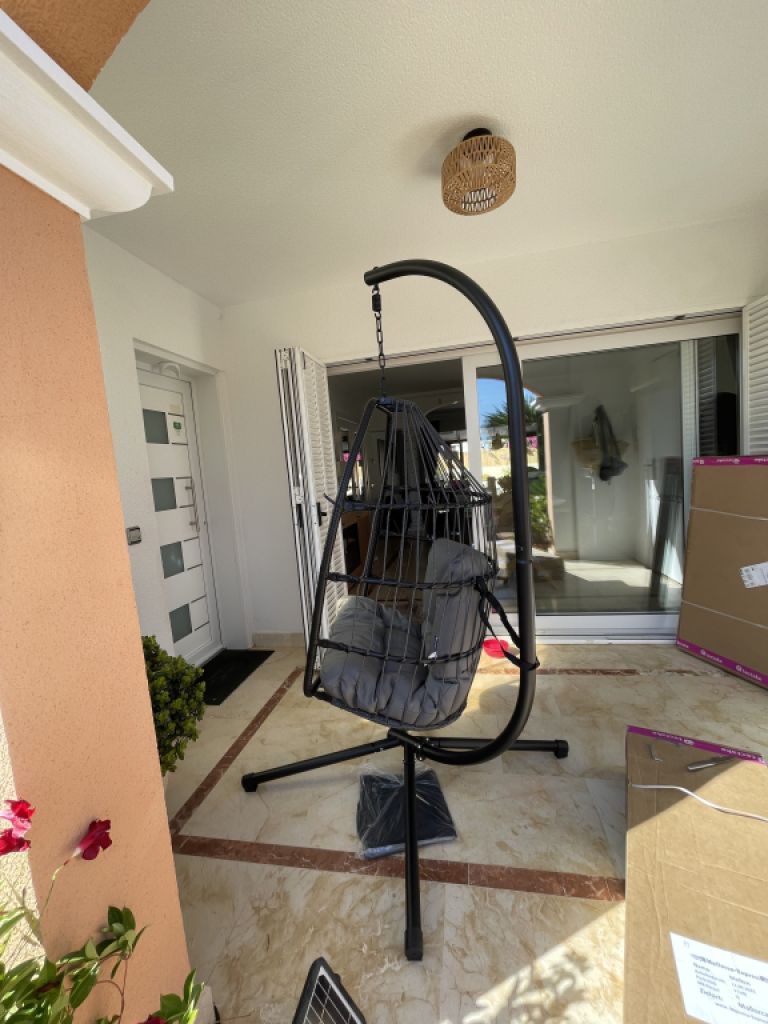 Hängesessel Tectake gerade aufgebaut/ neu