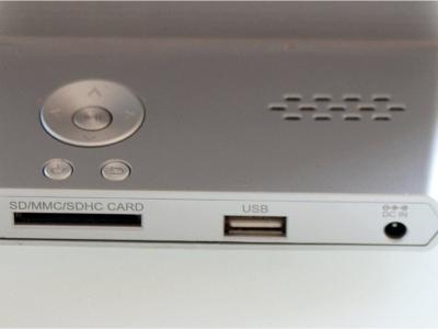 HAMA Digitaler Bilderrahmen 8SLB Slim Steel