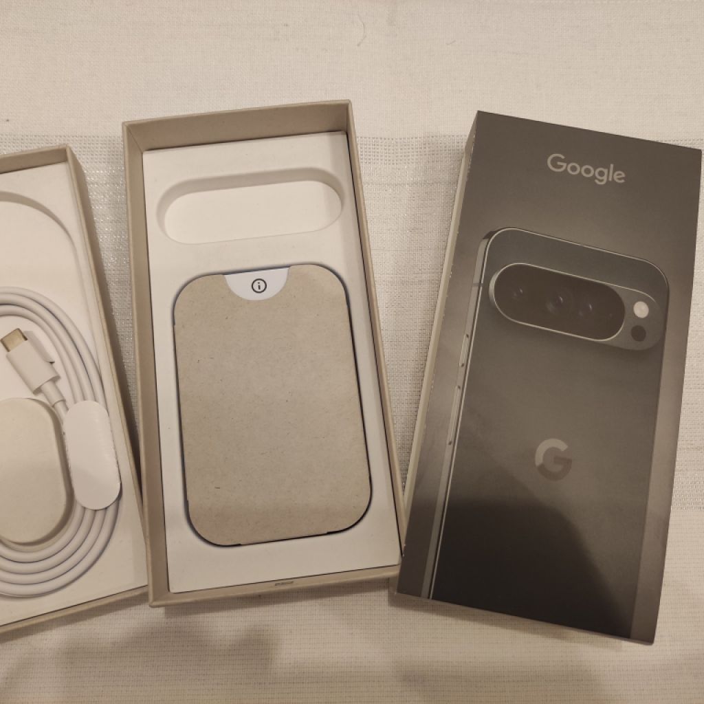 Google Pixel 10 Pro XL mobile phone