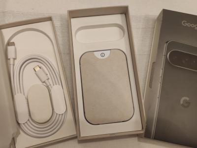 Google Pixel 10 Pro XL mobile phone