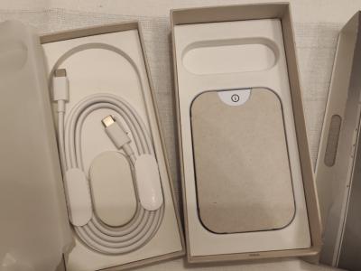 Google Pixel 10 Pro XL mobile phone