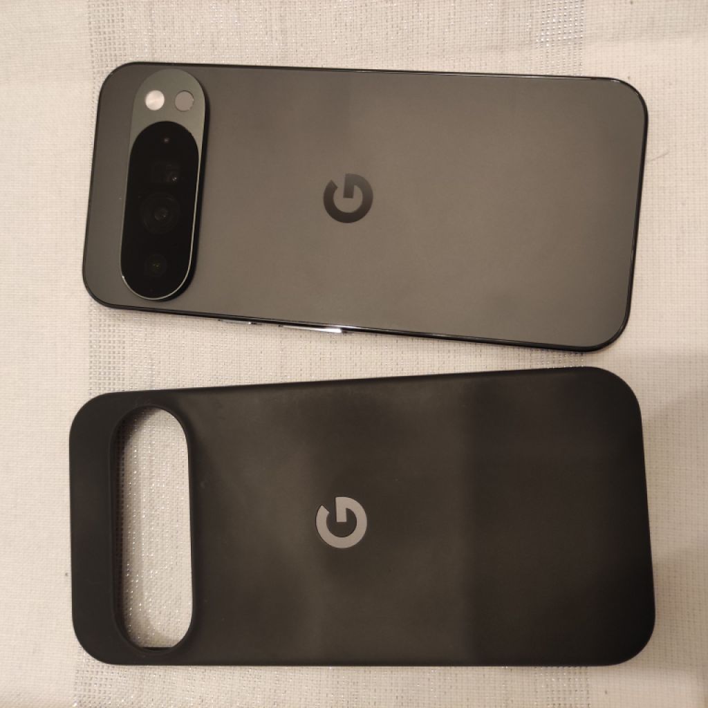 Google Pixel 10 Pro XL mobile phone