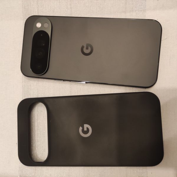 Google Pixel 10 Pro XL mobile phone