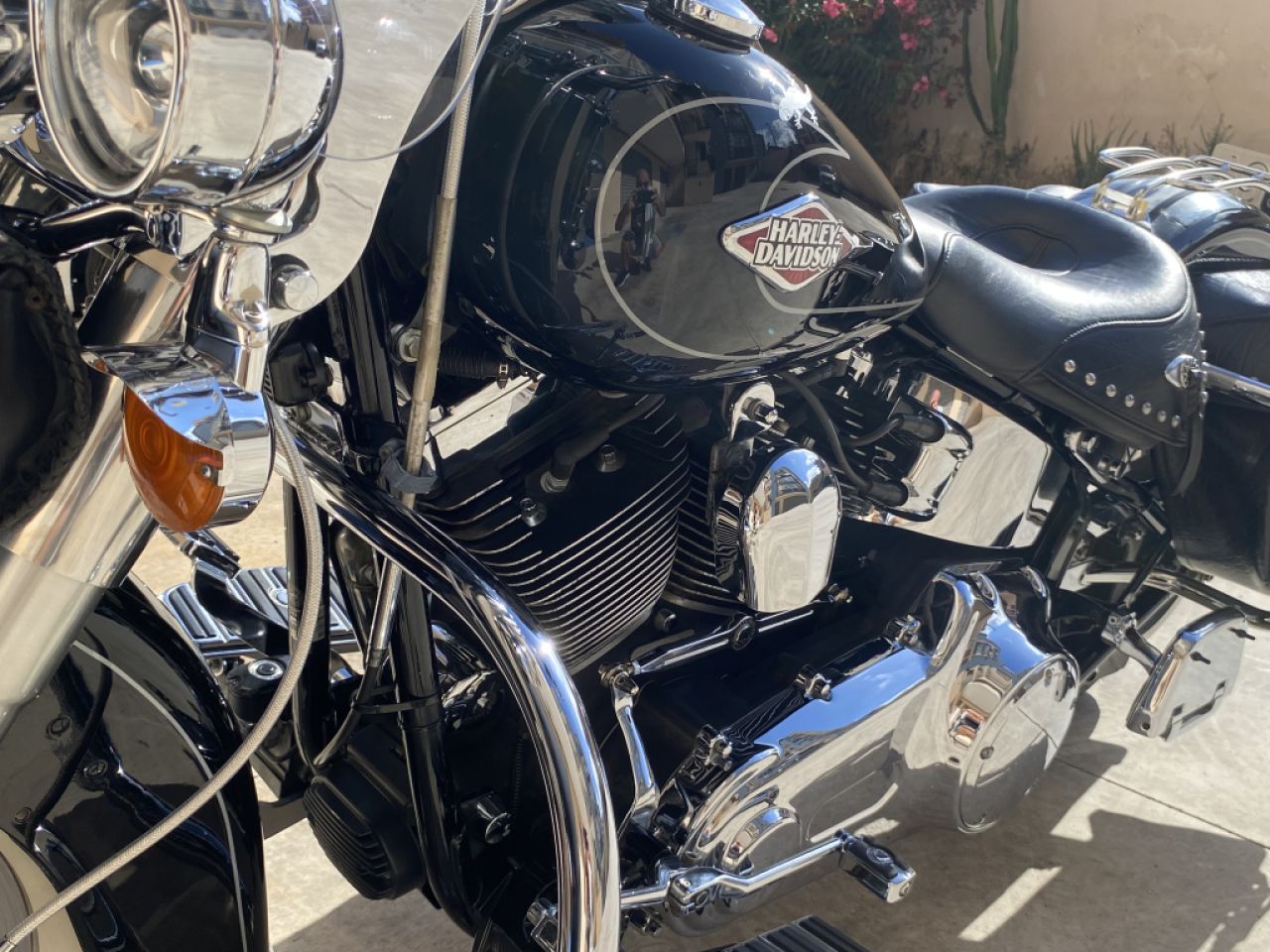 ️ Harley-Davidson Heritage Softail – well-maintained garage-kept vehicle