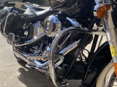 ️ Harley-Davidson Heritage Softail – well-maintained garage-kept vehicle