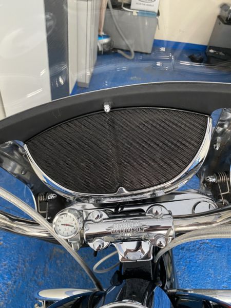 ️ Harley-Davidson Heritage Softail – well-maintained garage-kept vehicle