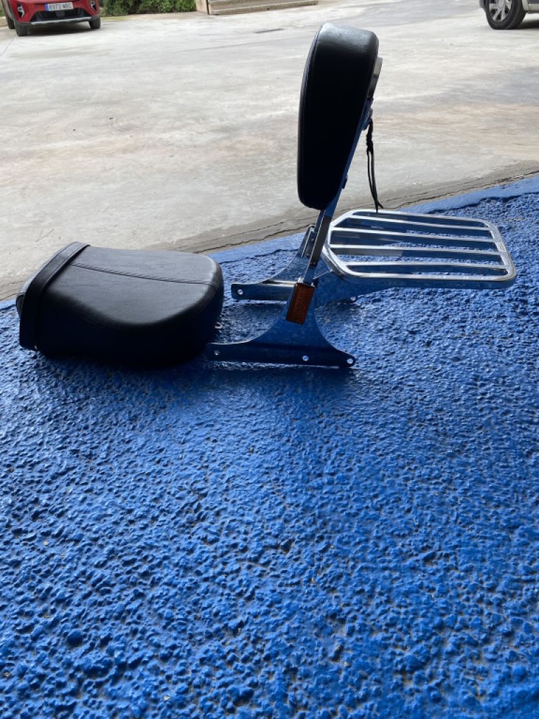 ️ Harley-Davidson Heritage Softail – well-maintained garage-kept vehicle