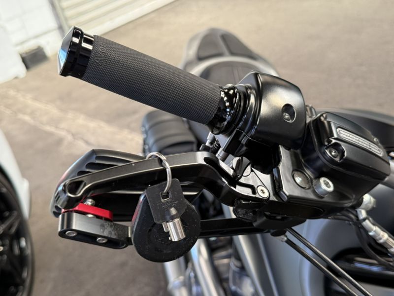 Harley-Davidson V-Rod Muscle Custom Bodykit KessTech TOP!