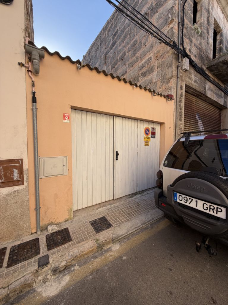 House in Muro. Approximately 250 m2.