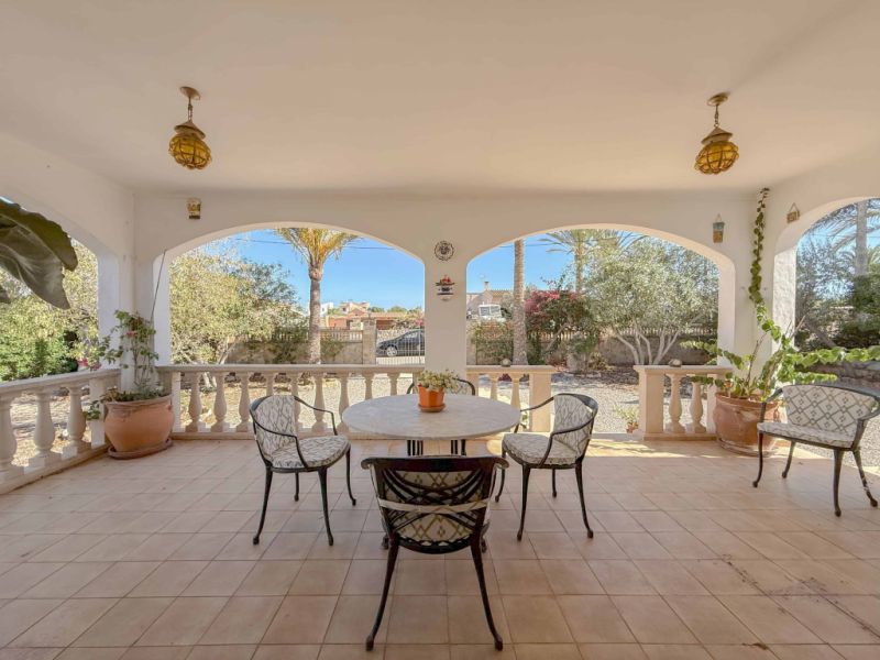 Haus oder freistehendes Chalet zum Verkauf in Cala Llombards. Ref. Baes-1038