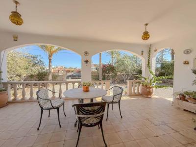 Haus oder freistehendes Chalet zum Verkauf in Cala Llombards. Ref. Baes-1038