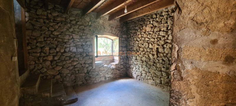 House for sale in a very quiet area 4km from Sant Llorenç