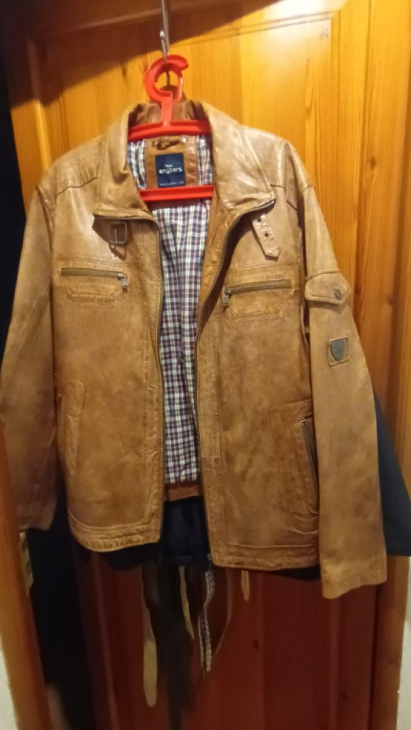 Light brown men's leather jacket Size 48 - XL