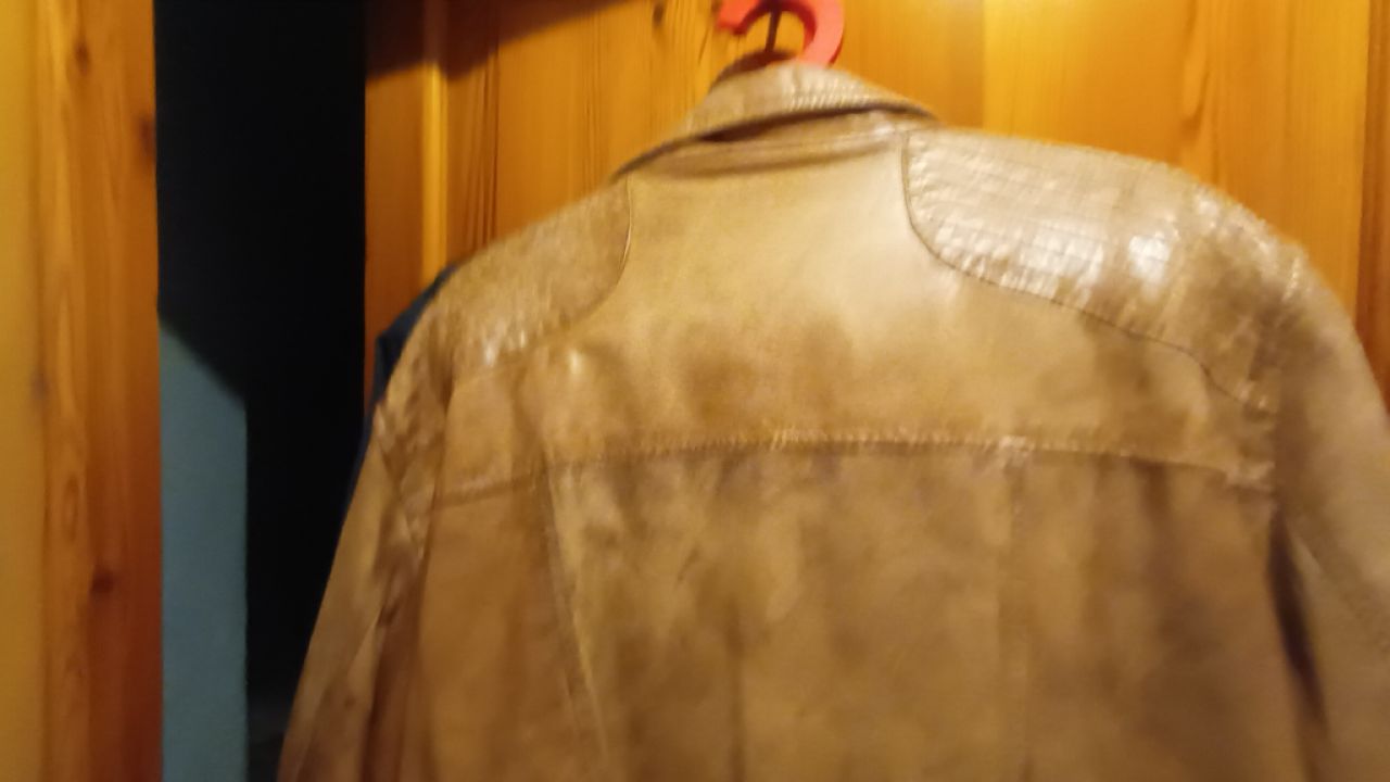 Light brown men's leather jacket Size 48 - XL