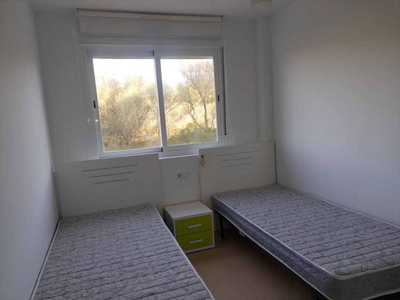 Bright, very nice apartment with communal pool