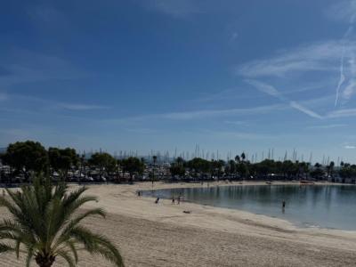 Helles Studio mit Meerblick in Port d’Alcúdia – offizielle Ferienvermietungslizenz