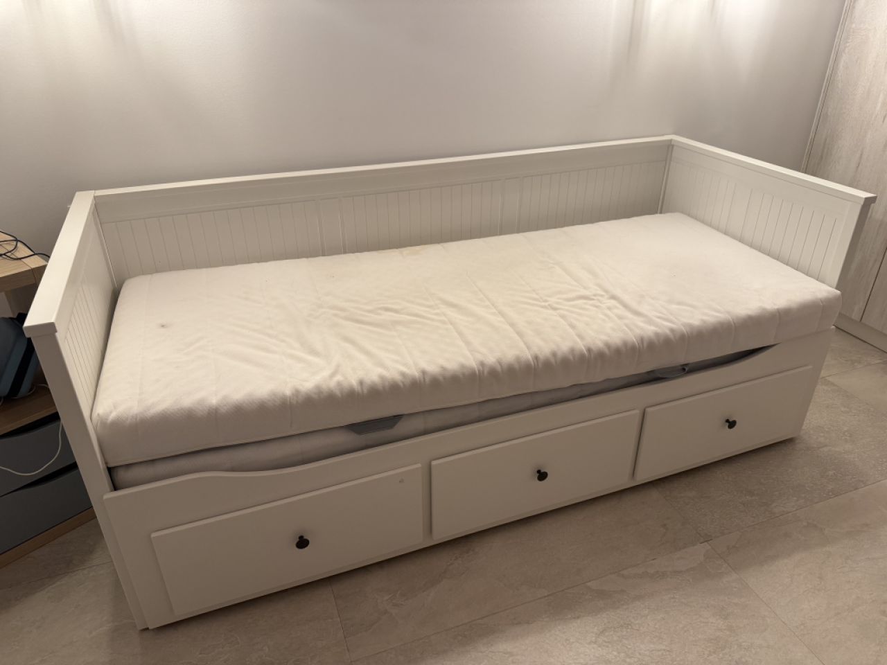 Hemnes Bett
