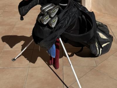 Herren-Golftasche mit komplettem Schlägersatz inkl. diverse Driver