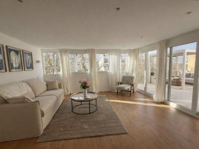 Precioso ático recién reformado con vistas al mar en Molinar