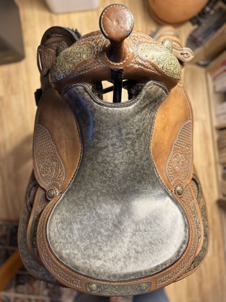 High-End Western-Sattel – Handgefertigt, Ausgezeichneter Zustand