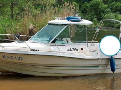 Hille 560 Cabin Boat