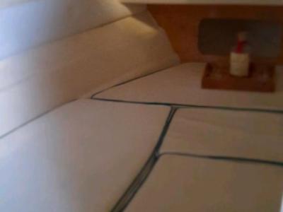 Hille 560 Cabin Boat