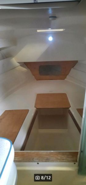 Hille 560 Cabin Boat