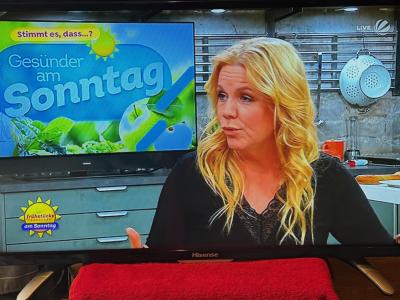 Hisense LED Blacklight TV 32