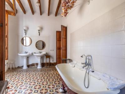 Casa adosada histórica en Sóller cerca del centro