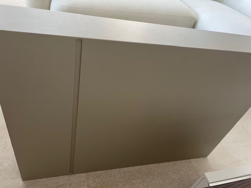 High-quality coffee table