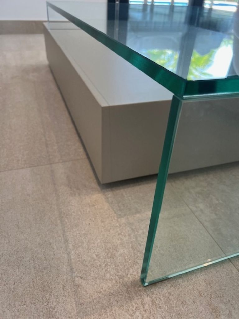 High-quality coffee table