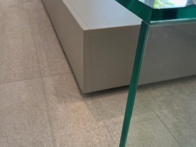 High-quality coffee table