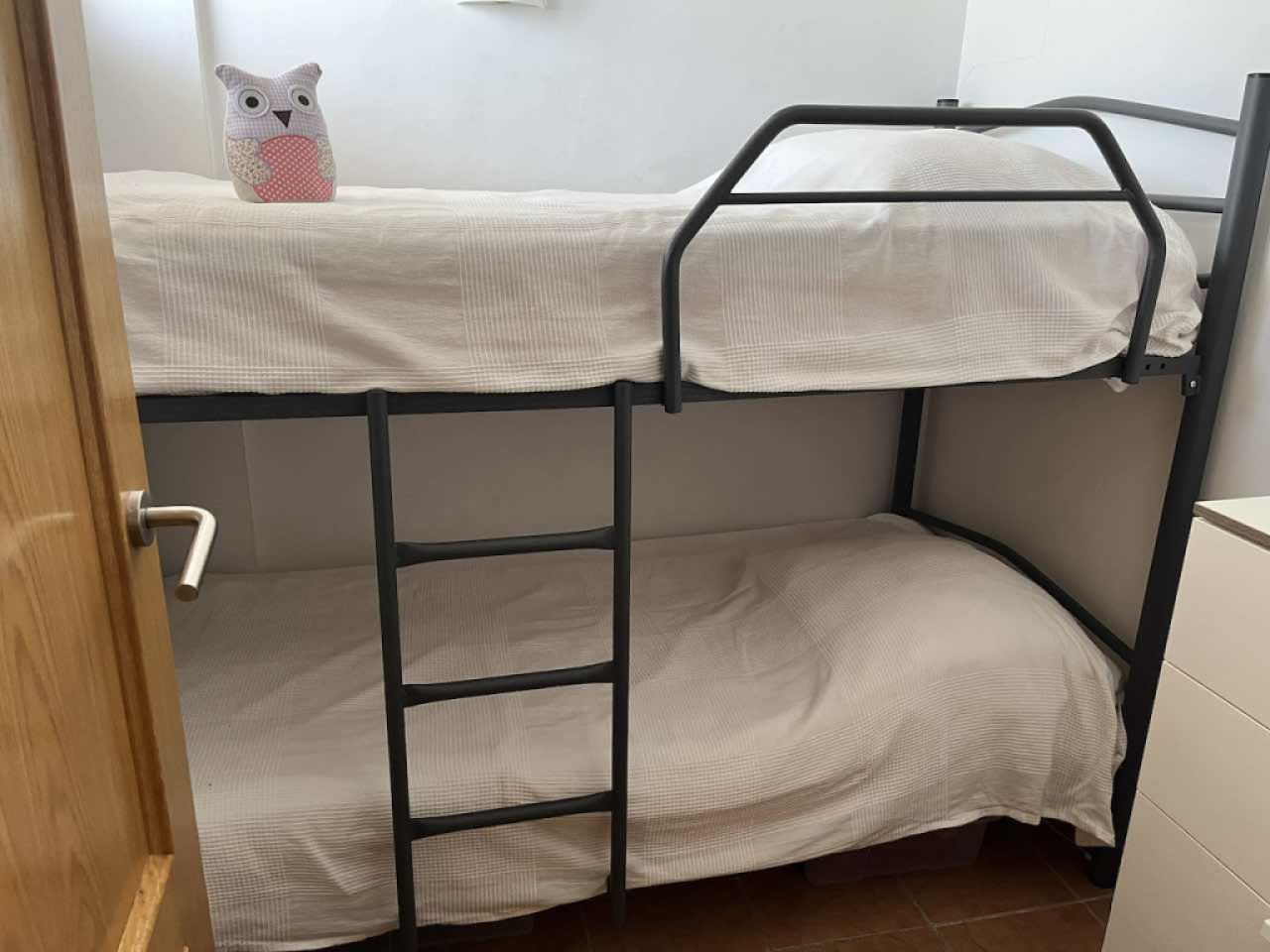 High-quality steel bunk bed + ladder + guardrail + 2 slatted bed bases