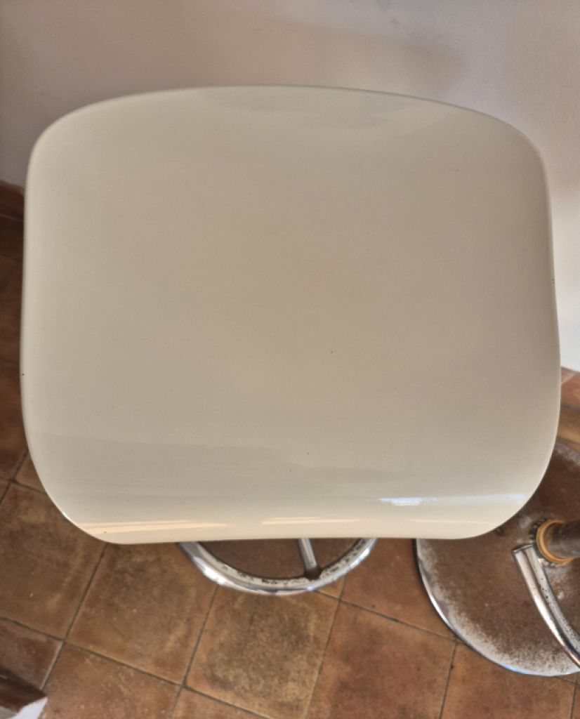 Bar stool seat white chrome height-adjustable